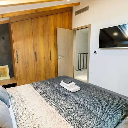 Vakantiehuis Luxury Stocia With Swimming Pool, Sauna And Jacuzzi In A Peaceful Location In