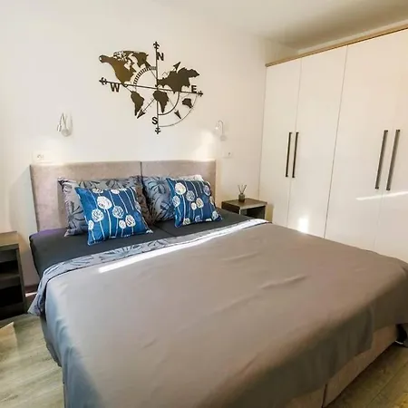 Luxury Stocia With Swimming Pool, Sauna And Jacuzzi In A Peaceful Location In * Split