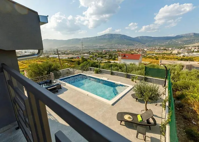 Σπίτι διακοπών Luxury Stocia With Swimming Pool, Sauna And Jacuzzi In A Peaceful Location In