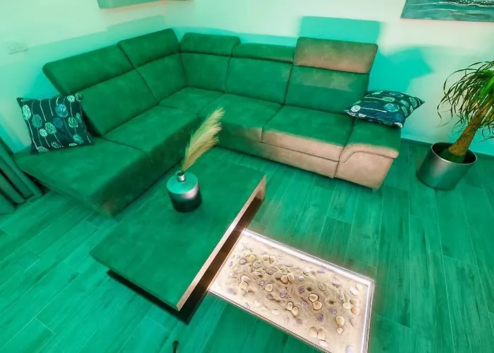 Luxury Stocia With Swimming Pool, Sauna And Jacuzzi In A Peaceful Location In *