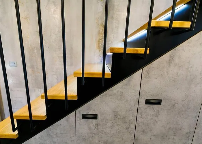 Luxury Stocia With Swimming Pool, Sauna And Jacuzzi In A Peaceful Location In *